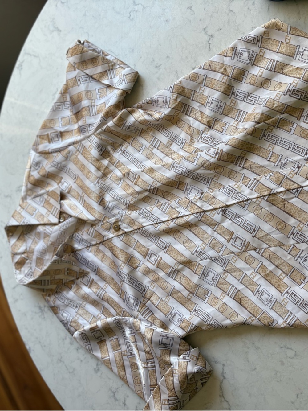 Short-Sleeve Button-Up blouse  in White and Tan - Picture 4 of 7